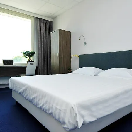 Court Garden 4* Haag