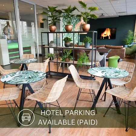 Court Garden Hotel